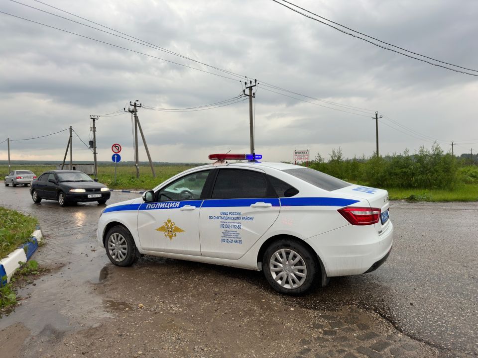 Водителям с 10-летним придётся пересдавать на права в мае: иначе придётся платить большой штраф