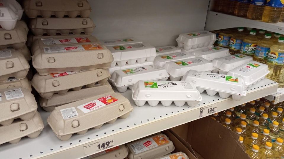 Подделка на прилавках: что скрывают куриные яйца с серым белком?