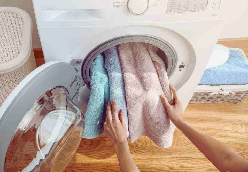 Почему ручная стирка — это актуально и нужно