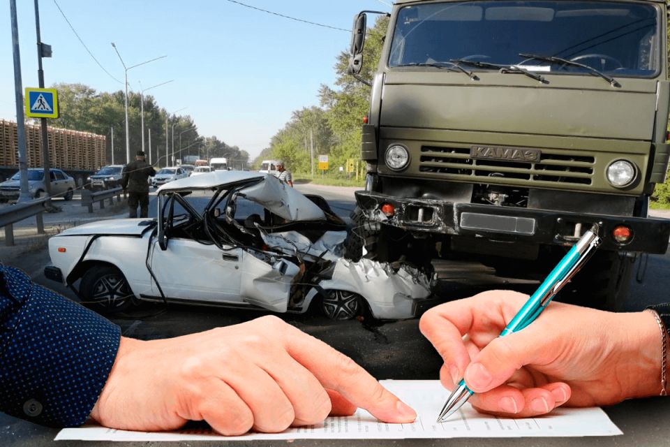 Как получить полный расчет за ремонт автомобиля: суд против страховщиков