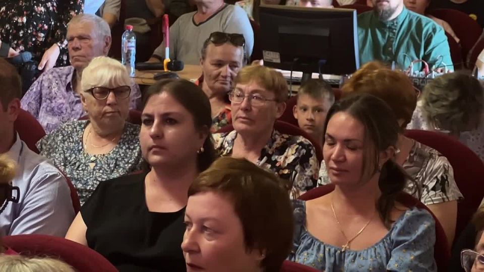 Глава Бурятии встретился с жителями Тарбагатайского района