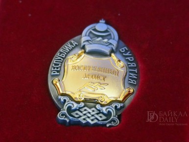 Погибшему в ДТП юмористу Валерию Гуляеву просят присвоить звание заслуженного артиста Бурятии