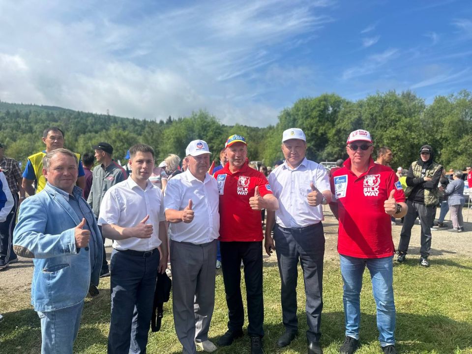 Легенда &quot;Дакара&quot; в Бабушкине! Владимир Чагин, семикратный победитель ралли и руководитель команды &quot;КАМАЗ-мастер&quot;, посетил наш город