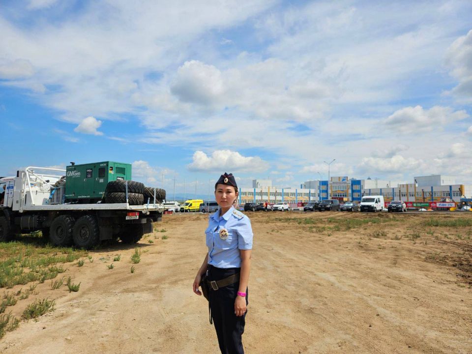 Полиция Бурятии обеспечила общественный порядок на третьем этапе международного ралли «Шёлковый путь»
