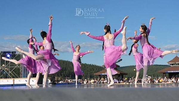 В Бурятии проходит грандиозный фестиваль «Балет на Байкале»