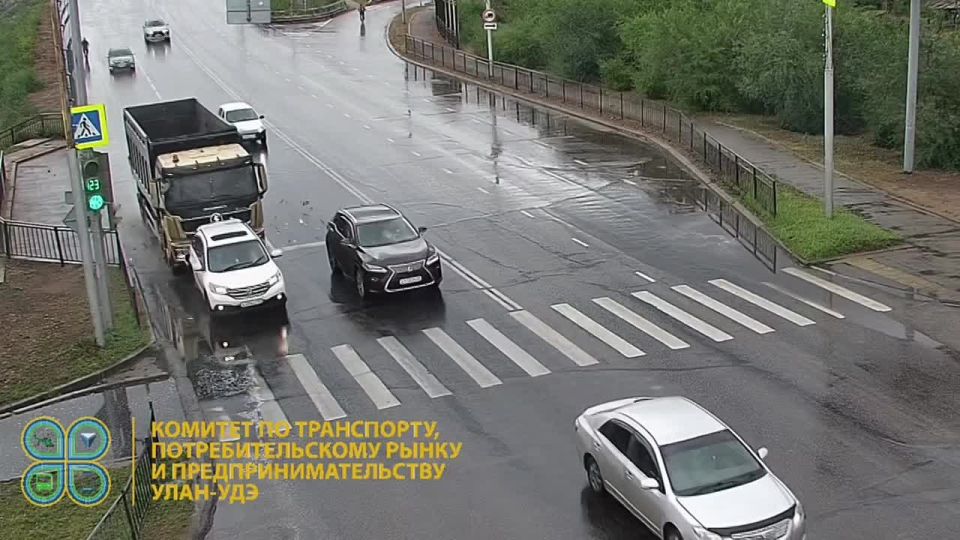  -  Shacman  Honda CR-V