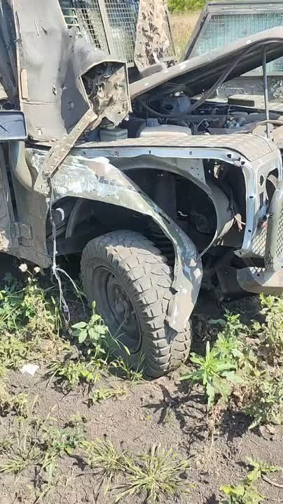   &quot;&quot;        -     Land Rover Snatch,      