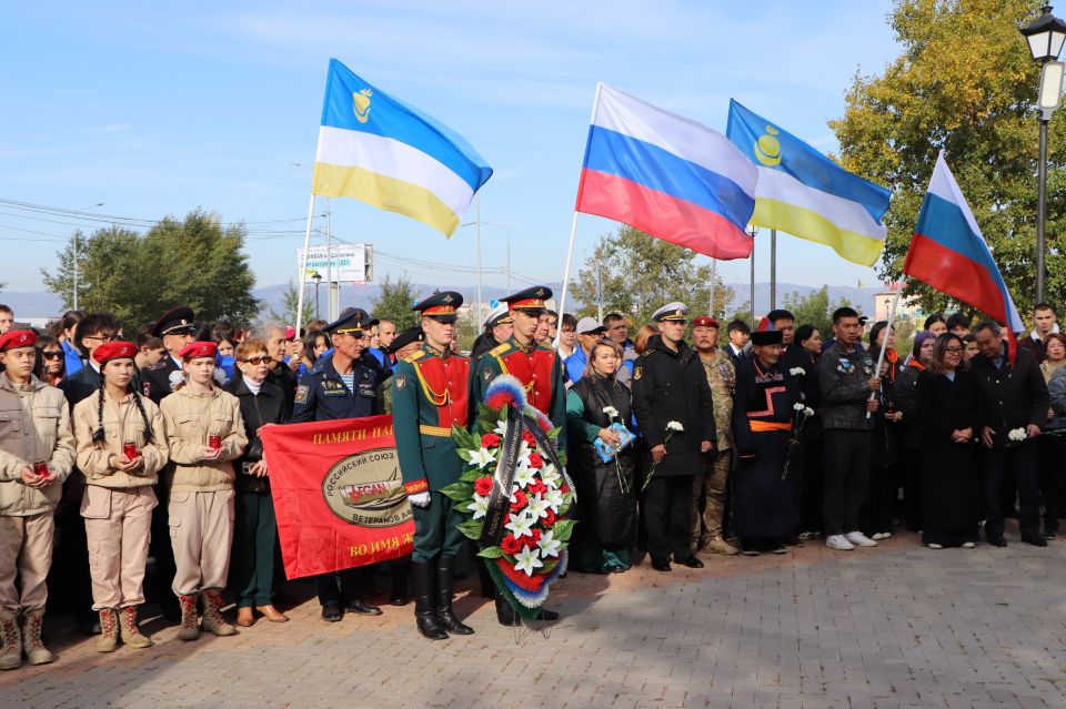 В Улан-Удэ почтили память Героя России Алдара Цыденжапова