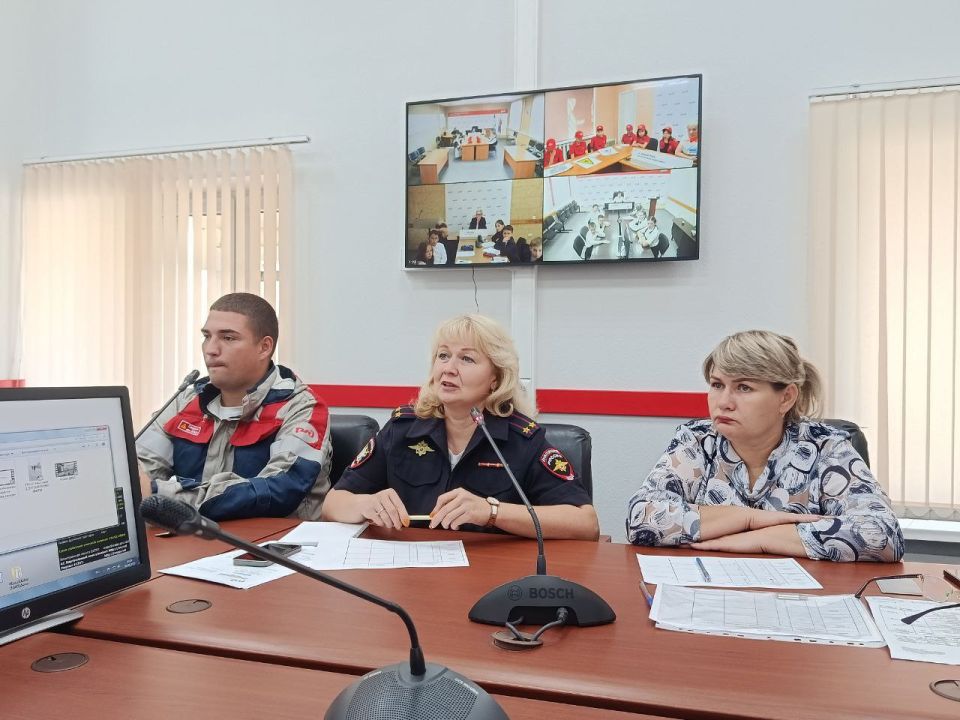 Начальник отделения по делам несовершеннолетних Восточно-Сибирского ЛУ МВД России на транспорте Светлана Богданова приняла участие в качестве эксперта от правоохранительных органов в командной игре «Полигон безопасности»