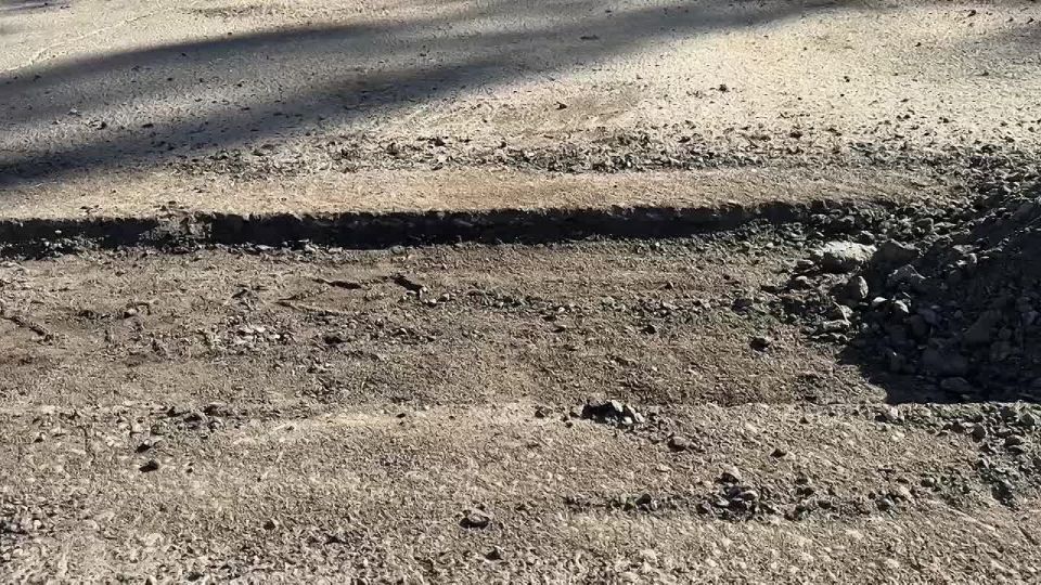 В Сосновом бору ремонтируют дороги
