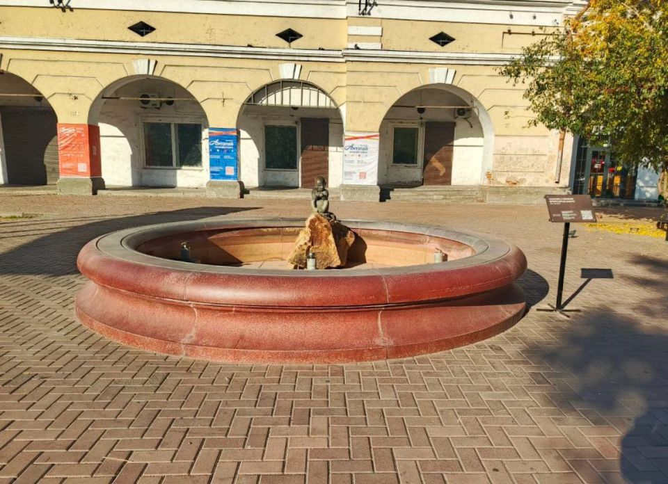 В Улан-Удэ начали закрывать фонтаны на зиму