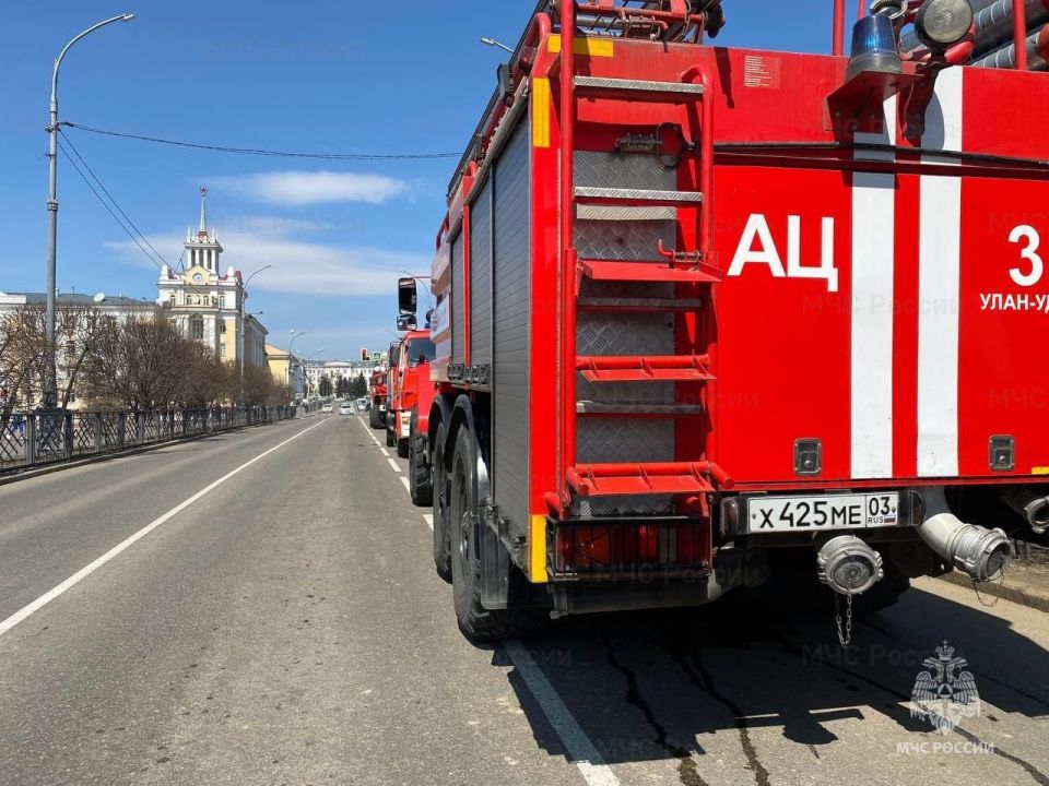 В Бурятии за сутки:. Ликвидировано 9 пожаров, из них в 4 случаях горели мусор и трава