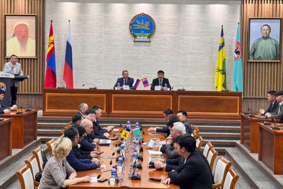 Делегация Улан-Удэ закладывает основы практического сотрудничества с Монголией