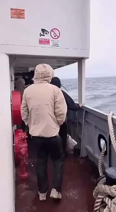 Паромную переправу на Ольхон временно закрыли