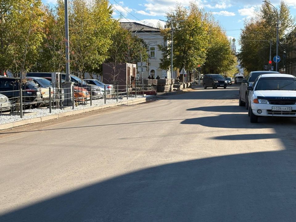 На улице Ленина в Улан-Удэ завершается ремонт дороги