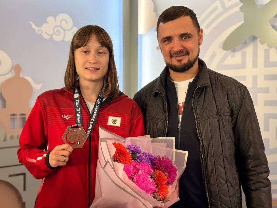 По доброй традиции сегодня с утра встретили в аэропорту Байкал нашу Чемпионку