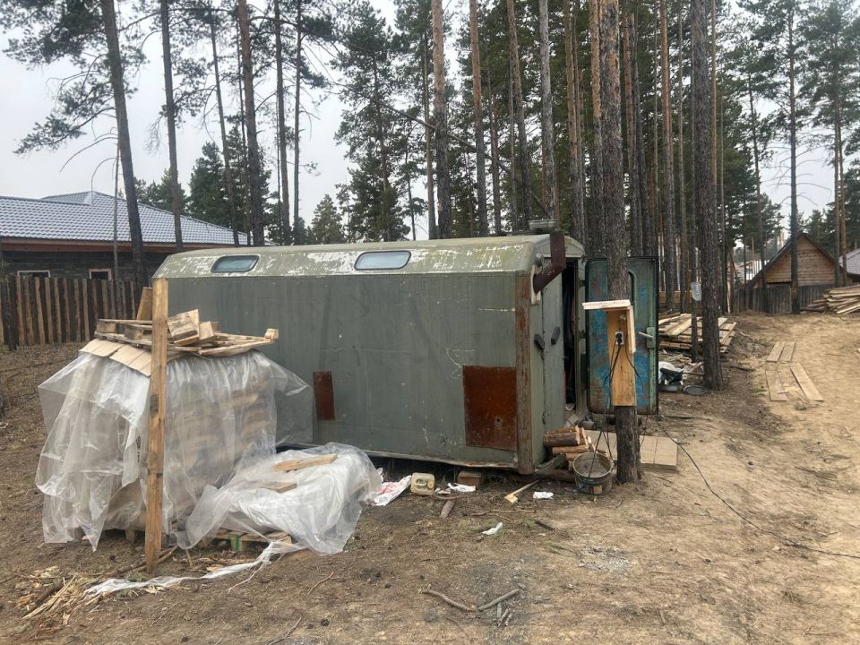 В Октябрьском районе следователем СК в рамках процессуальной проверки устанавливаются обстоятельства смерти двух иностранных рабочих