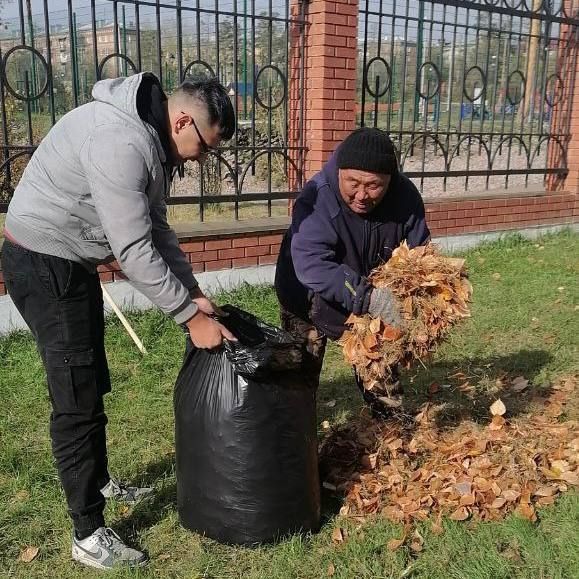 В парках Улан-Удэ готовятся к зиме В парках Улан-Удэ готовятся к зиме