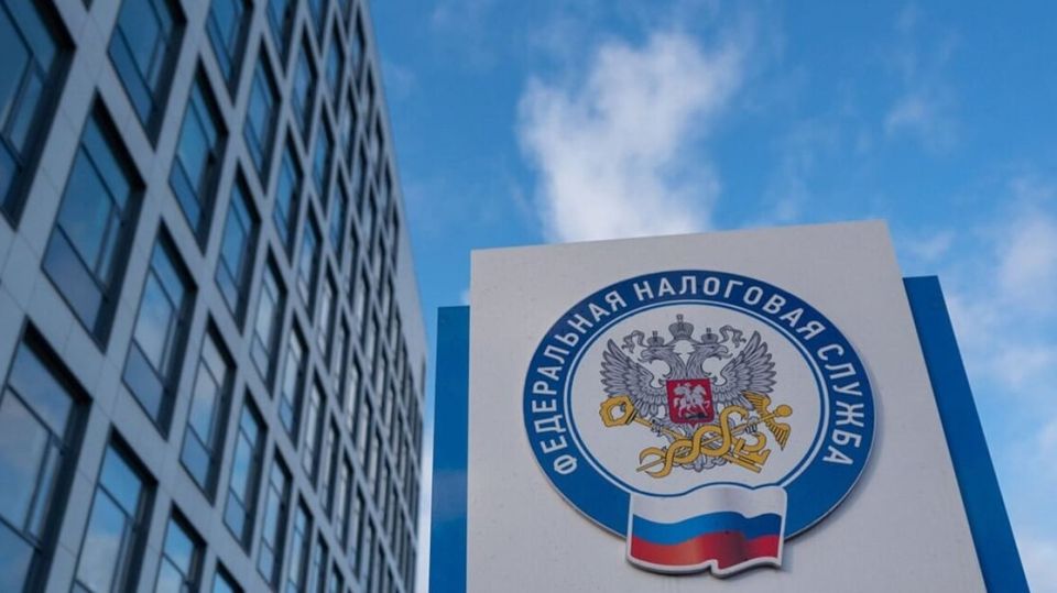 Налоги за несовершеннолетних детей платят родители