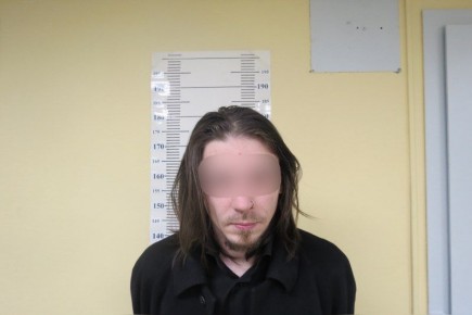 В аэропорту Кольцово сотрудники транспортной полиции за нарушение общественного порядка привлекли к ответственности 30-летнего жителя Бурятии