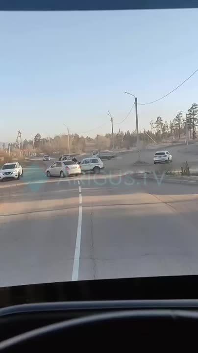 Нам пишут: Очередное ДТП на перекрёстке в микрорайоне Южный возле остановки «Товарный двор»