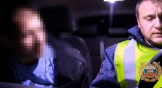 Родители года. В Тулунском районе Иркутской области сотрудники ГИБДД остановили пьяного автомобилиста