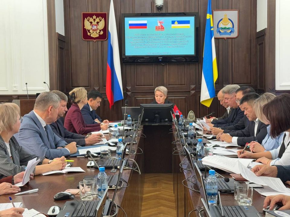 Заместитель Председателя Народного Хурала Республики Бурятия Татьяна Мантатова провела сегодня рабочее совещание по проекту Примерной программы законопроектной работы Народного Хурала Республики Бурятия на 2026 год и на...