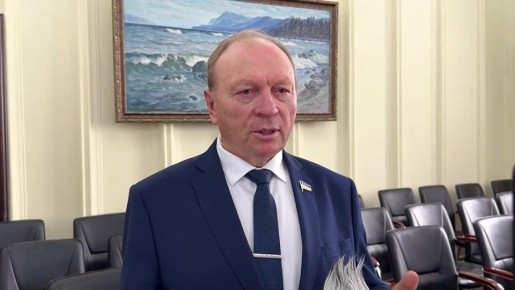 Буряад Уласай Арадай Хуралай Трлэгшэ Владимир Павлов парламентын бусад hунгамалнуудтай Россин Герой Тимур Соктоевтой уулзаба