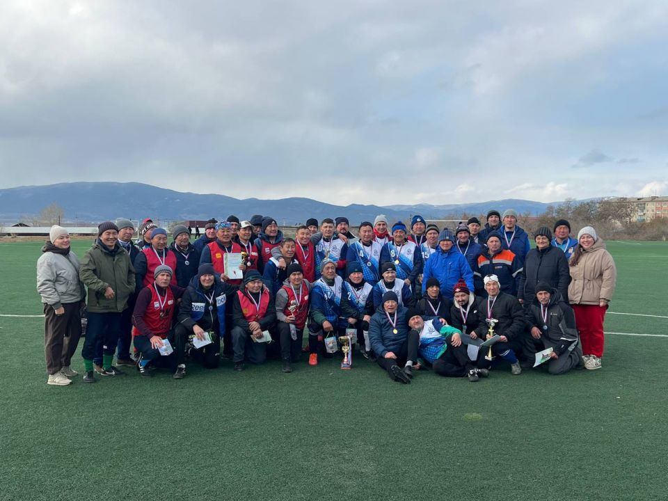 18 октября в г. Гусиноозерск Селенгинского района прошел турнир по футболу (среди ветеранов 45+) памяти старшего лейтенанта Александра Лукьянова и воинов, павших в боях на СВО