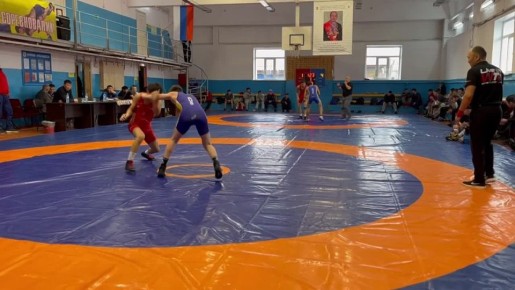 В Улан-Удэ проходит турнир по вольной борьбе на призы Андрея Захряпина