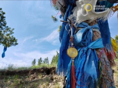 25 октября, суббота Планета Сатурн, 4 лунное число, день красноватого Зайца, мэнгэ – 4 зелёные отметины, местоположение (hуудал) – Ветер