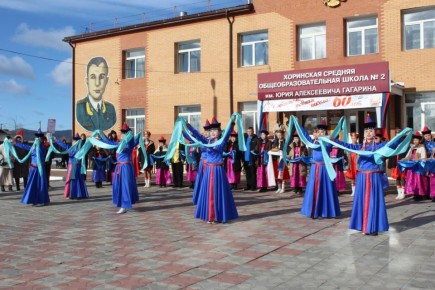 В Бурятии Хоринская школа отметила 60-летие