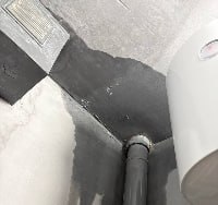 Затоплен первый этаж: жители дома в Гусиноозерске бьют тревогу