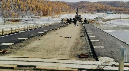 В селе Михайловка Закаменского района Бурятии практически завершён капитальный ремонт моста через реку Джида