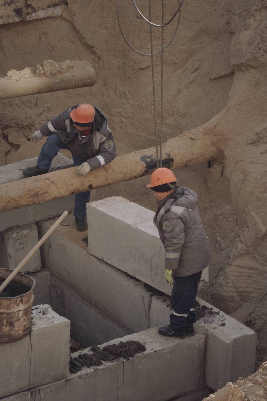В микрорайоне Энергетик обновляют сети водоснабжения и канализации В микрорайоне Энергетик обновляют сети водоснабжения и канализации