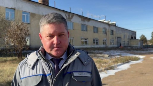 В Сосновом Бору Улан-Удэ руководство ЖКС ждет, когда замерзнут жители