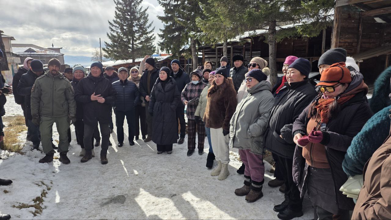 Легендарный рынок в курортном посёлке Аршан будет сохранён Легендарный рынок в курортном посёлке Аршан будет сохранён