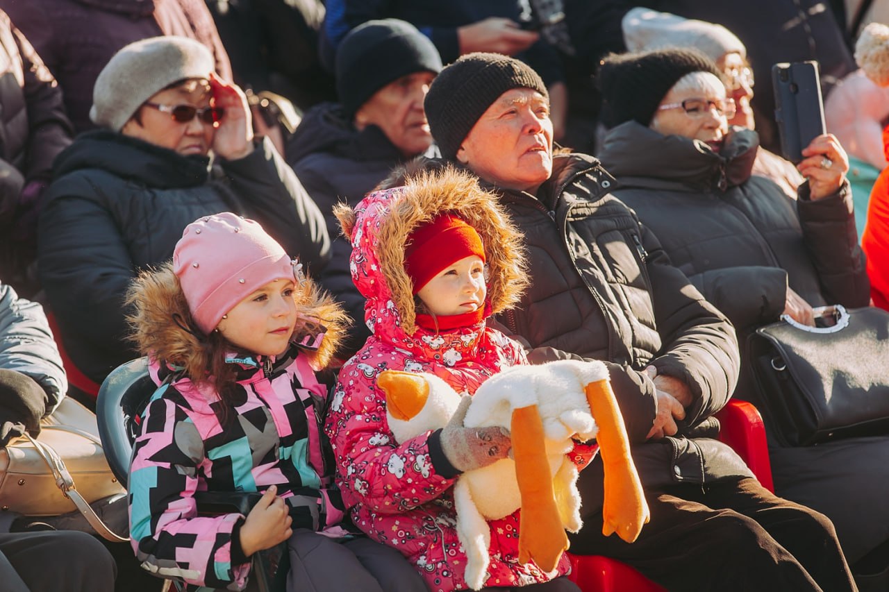 В Улан-Удэ пройдёт праздничный концерт «#МЫВМЕСТЕ» ко Дню народного единства В Улан-Удэ пройдёт праздничный концерт «#МЫВМЕСТЕ» ко Дню народного единства