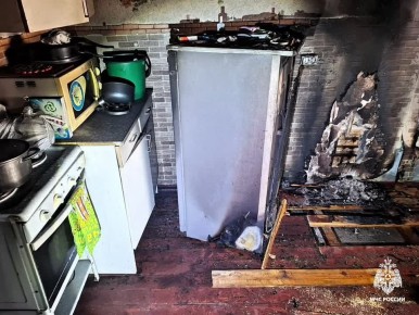 Холодильник разгорячился. Сотрудники чрезвычайного ведомства обращают пристальное внимание на соблюдение правил безопасности в быту