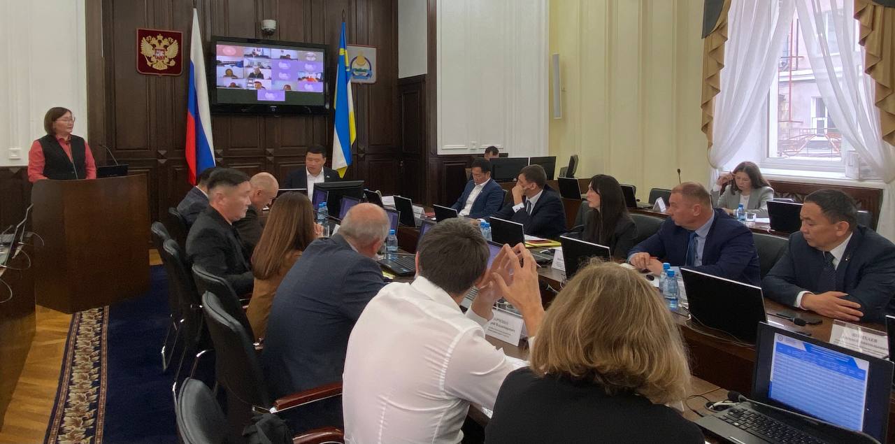 Аграрный комитет Народного Хурала Бурятии сегодня провел круглый стол по вопросам реализации законодательства в области обращения с животными Аграрный комитет Народного Хурала Бурятии сегодня провел круглый стол по вопросам реализации законодательства в области обращения с животными