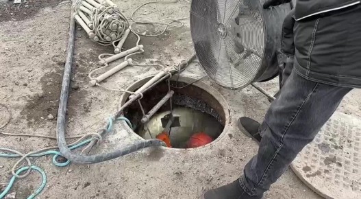 Игорь Шутенков: Капитально ремонтируем главный канализационный коллектор № 30 и коллекторы по улицам Ключевская и Лебедева до КНС на улице Трубачеева