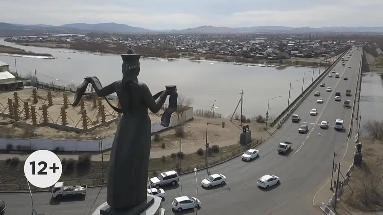 Как влюбиться, сделать ремонт и подружиться с соседями / Новые проекты АТВ