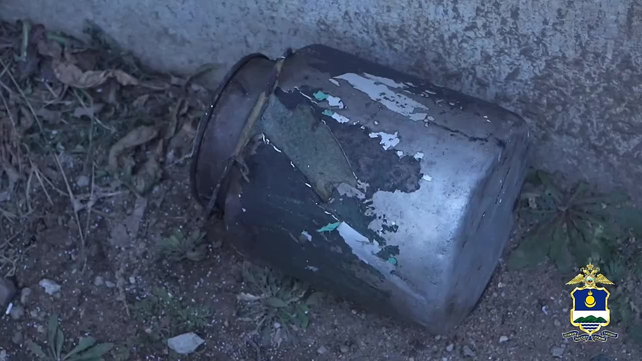 В Бурятии полицейские спасли мужчину из охваченного пожаром дома в селе Нижняя Иволга