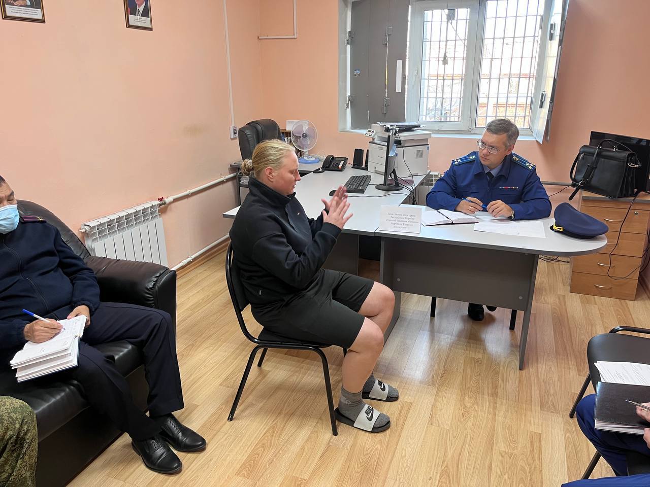 Заместитель прокурора Республики Бурятия проверил изолятор временного содержания