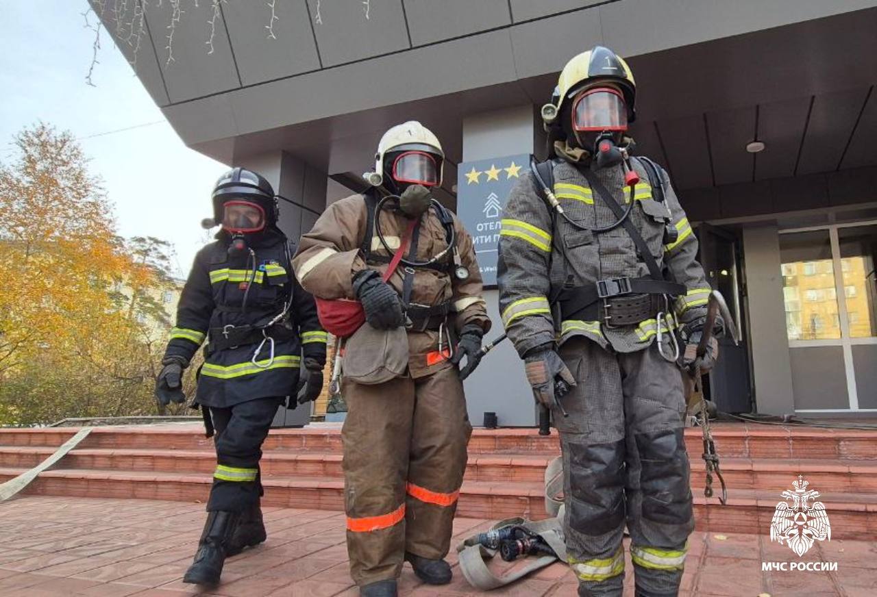 В Бурятии за сутки:. Огнеборцами республики ликвидировано 5 загораний