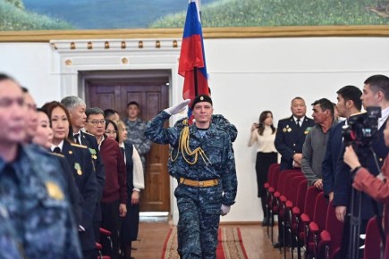 Алексей Цыденов поздравил сотрудников и ветеранов службы судебных приставов с профессиональным праздником