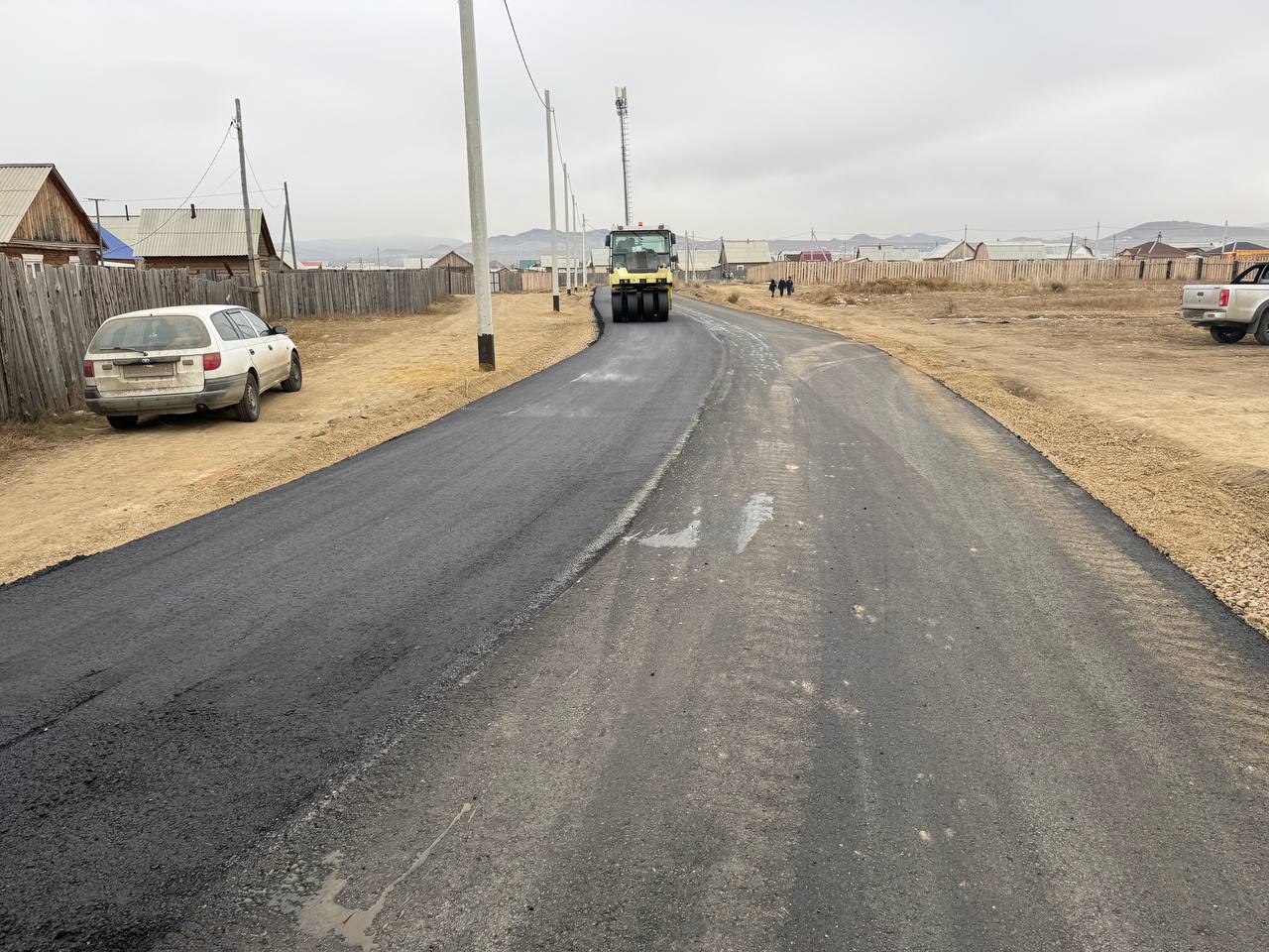 В улусе Хойтобэе Иволгинского района капитально ремонтируют дорогу, ведущую к детскому саду