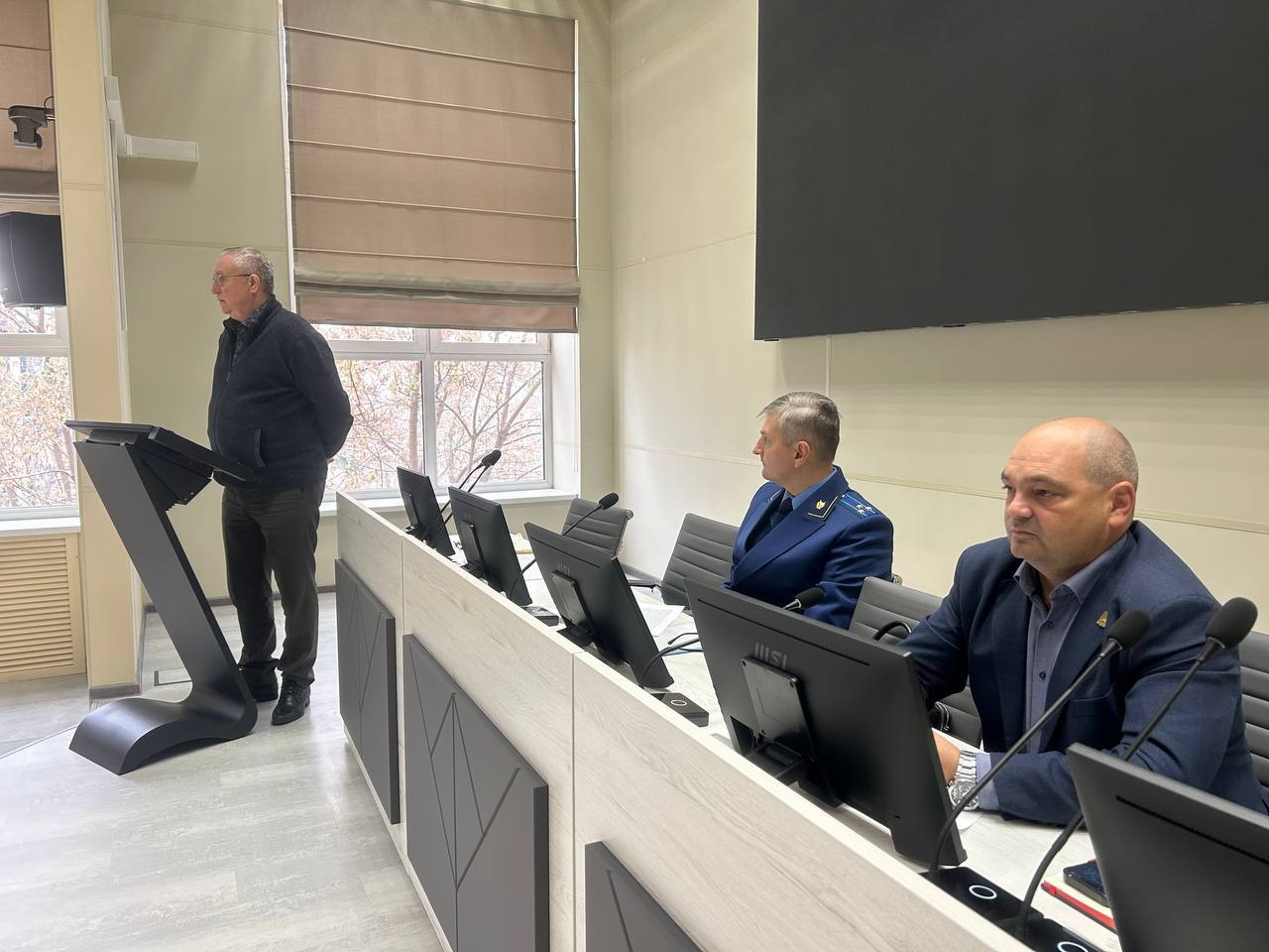 В прокуратуре Железнодорожного района г.Улан-Удэ обсудили прохождение отопительного сезона