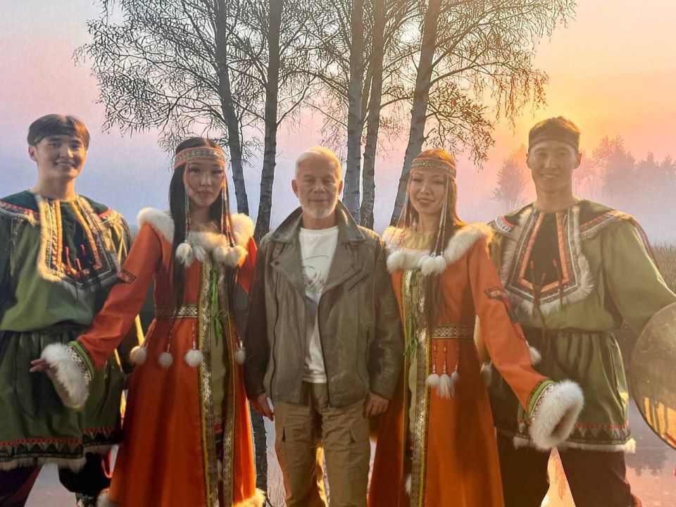 Студентка из Бурятии снялась в клипе с Газмановым и Майдановым