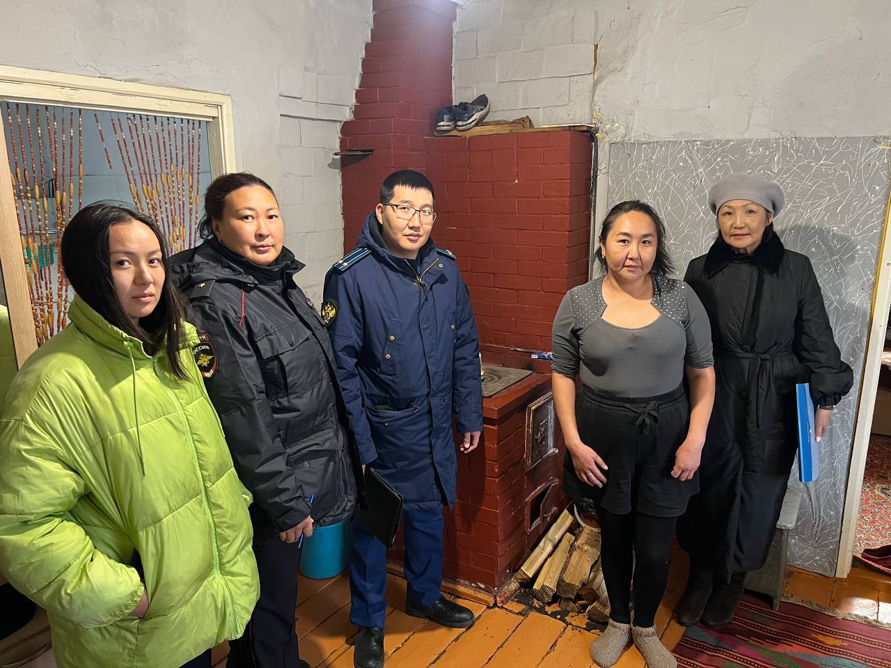 Прокурор Окинского района принял участие в профилактическом рейде